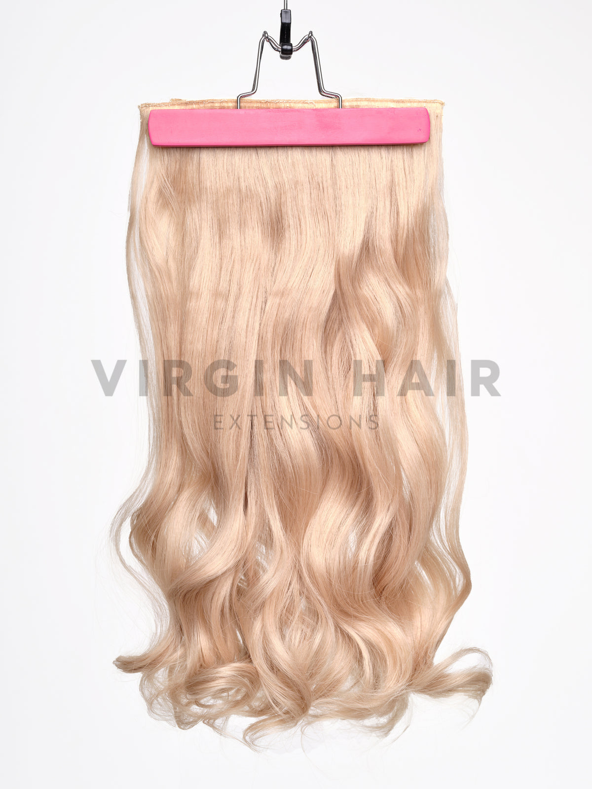 Sötétszőke göndör szintetikus póthaj