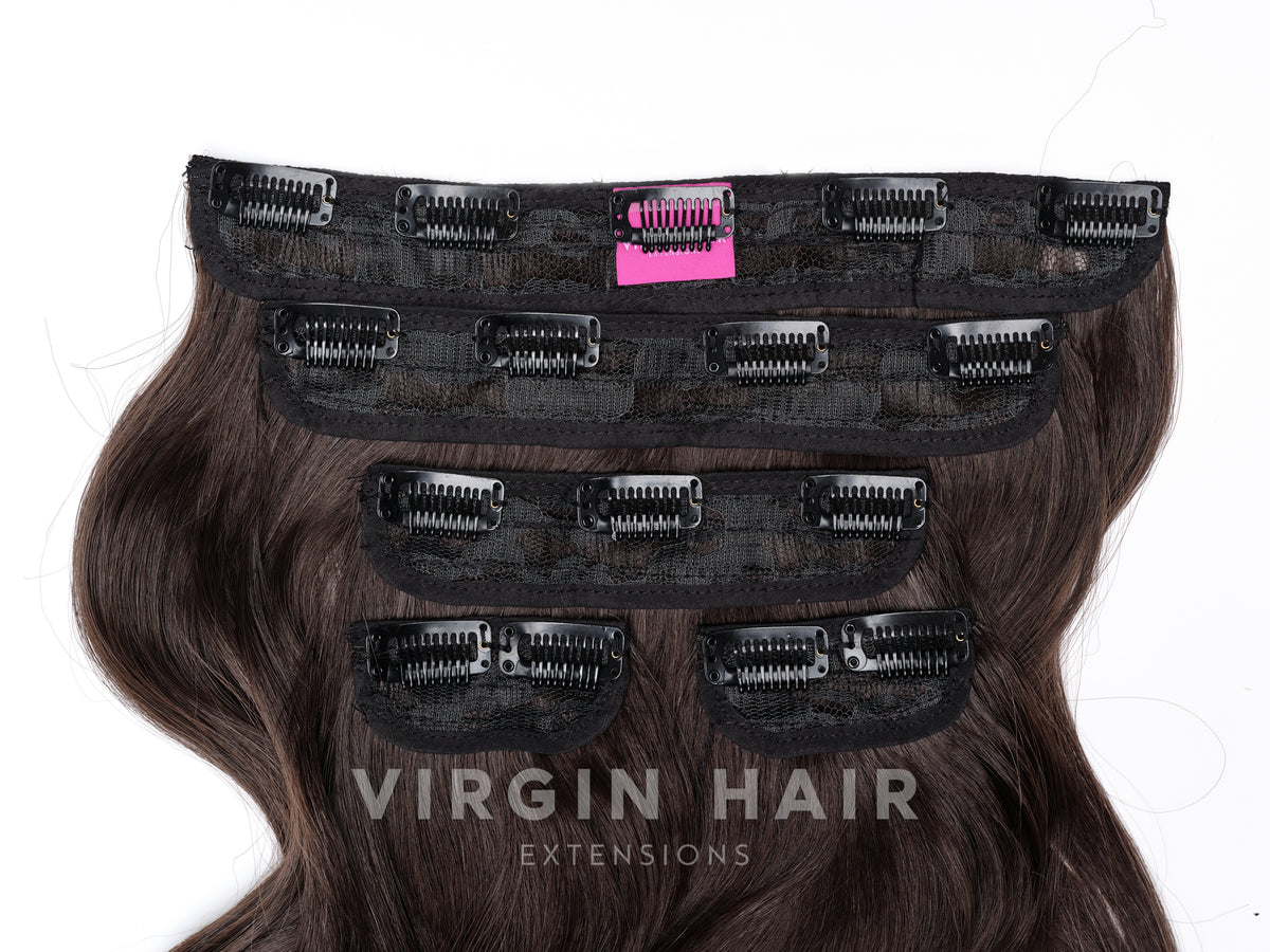 Sötétbarna göndör szintetikus póthaj