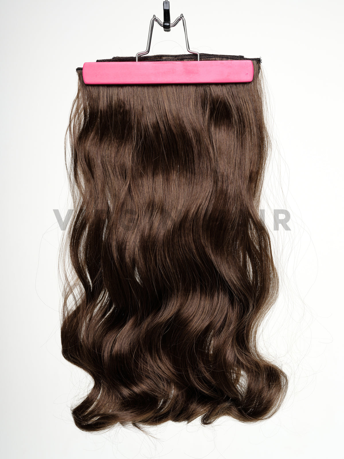 Középbarna göndör szintetikus póthaj