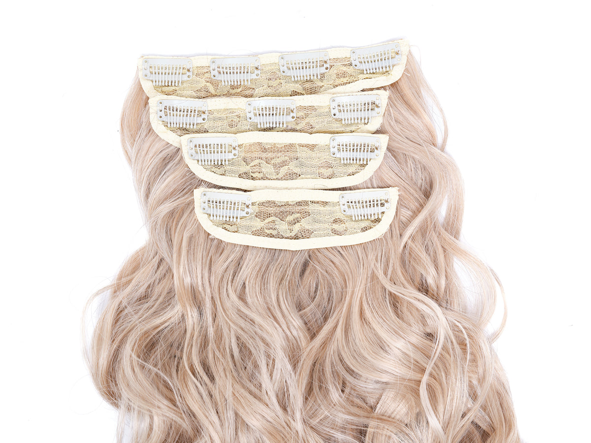 Hamvas szőke tengerparti hullámos póthaj